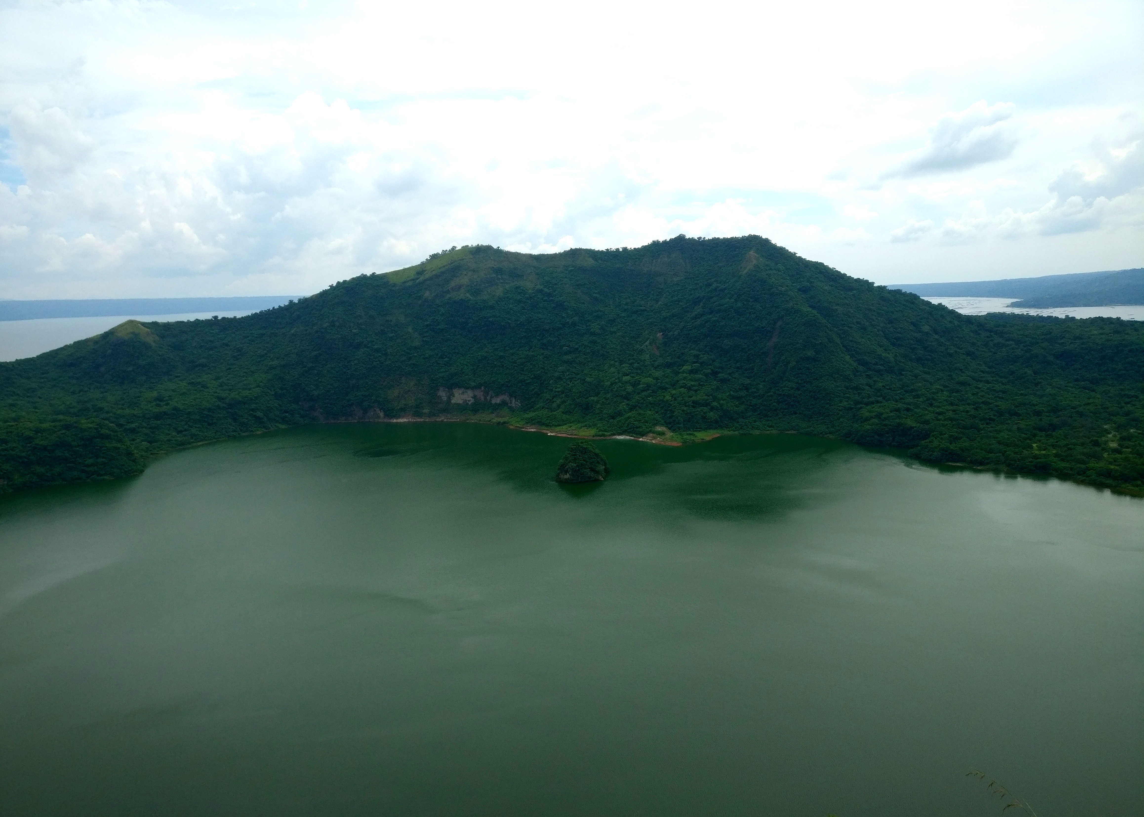 Taal volcano day tour